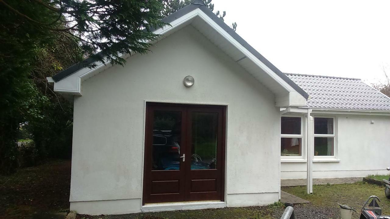 Cosy Lakeside Cottage John'S Hollow Headford Exterior foto