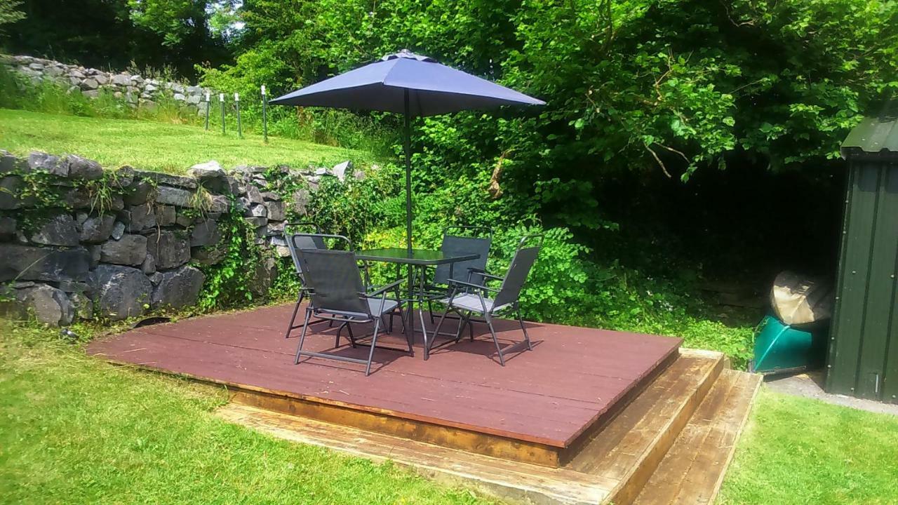 Cosy Lakeside Cottage John'S Hollow Headford Exterior foto